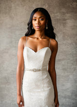 Load image into Gallery viewer, Bridal Style 4