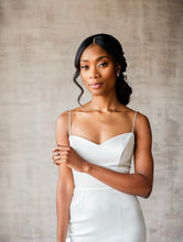 Load image into Gallery viewer, Bridal Style 4