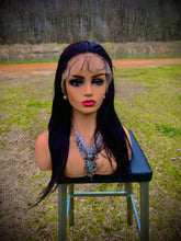 Load image into Gallery viewer, Straight Front Lace Wig