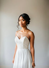 Load image into Gallery viewer, Bridal Style 4

